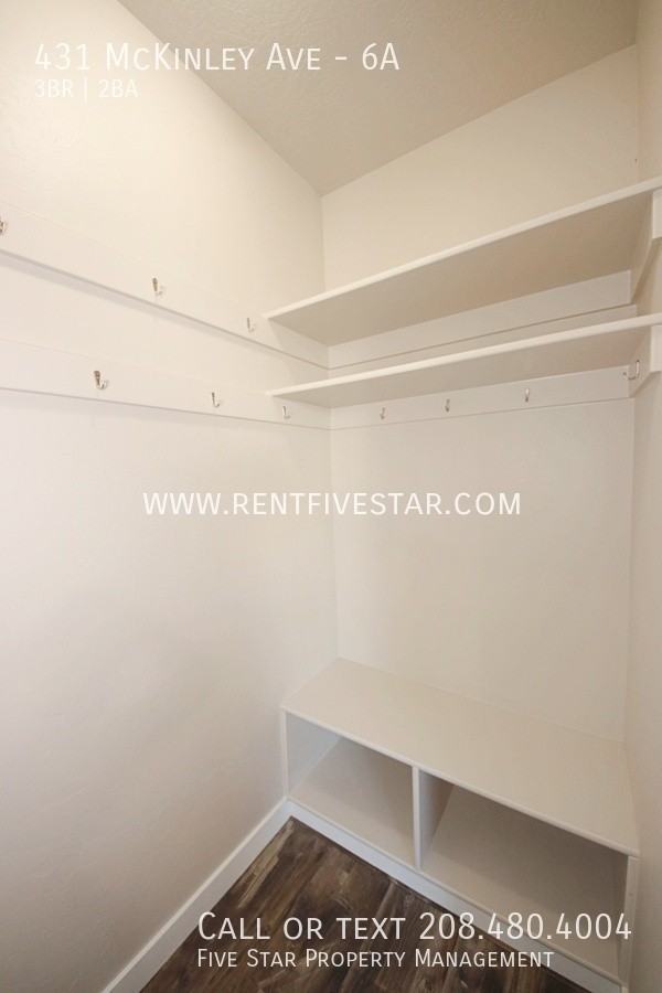 431 Mckinley Ave #6A - Photo 2 of 14