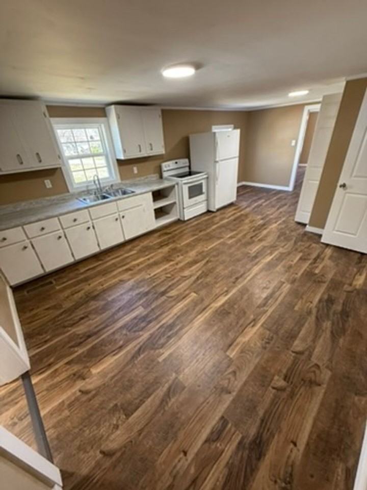 1904 Rayburn Ave - Photo 6 of 23