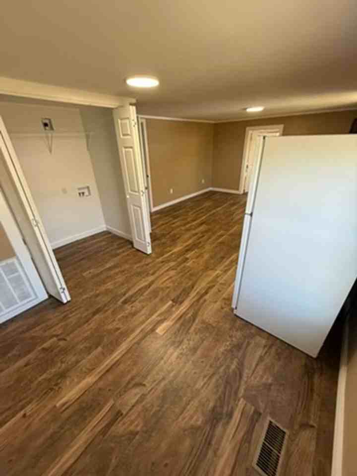 1904 Rayburn Ave - Photo 7 of 23