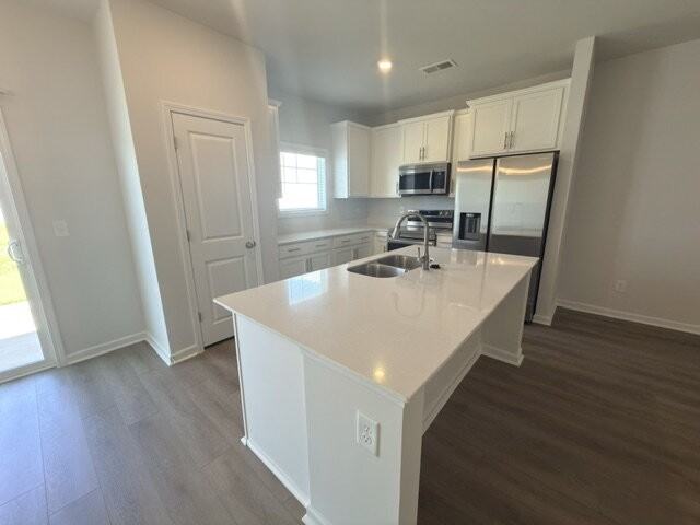 121 Bartlett Dr