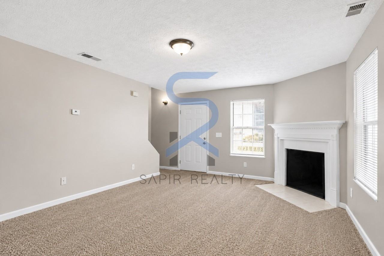 105 Inverness Trce - Photo 4 of 15