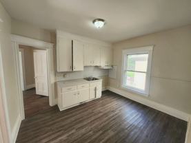 189-191 Parsells Avenue - Photo 1 of 1