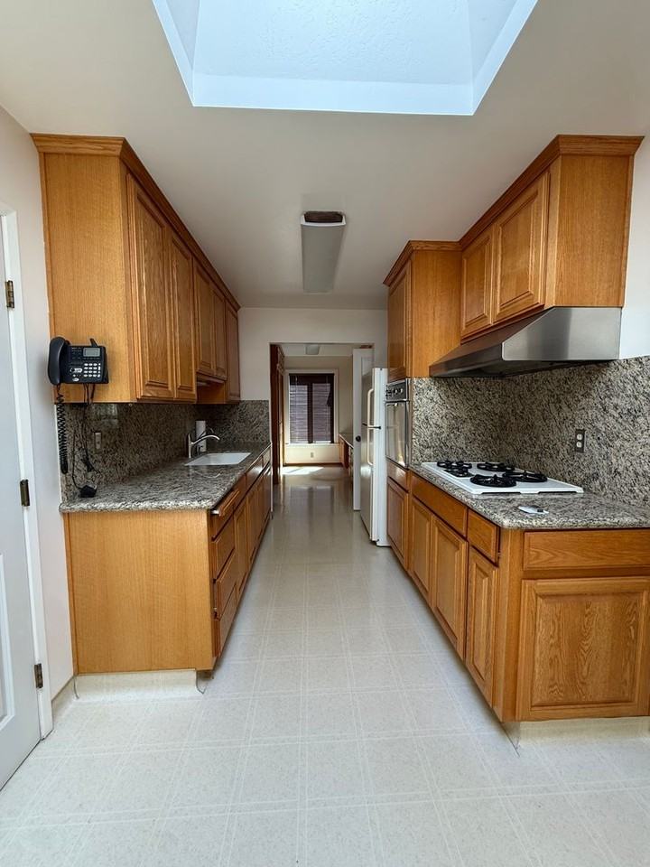 7790 Robindell Way - Photo 2 of 21