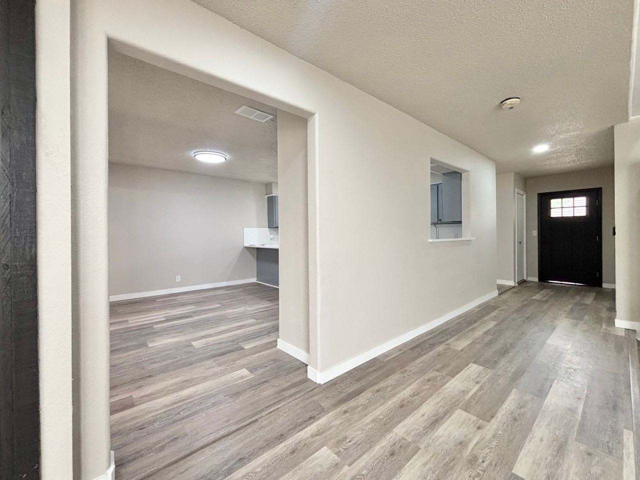 5202 Metcalf - Photo 2 of 30
