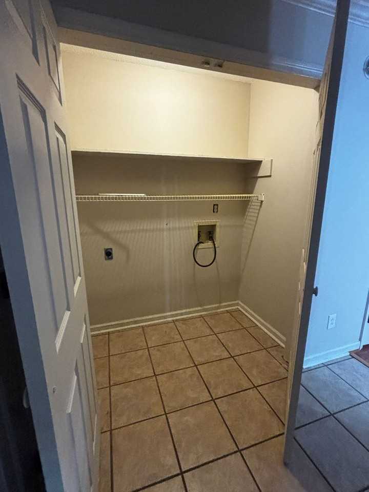 4324 Vista Dr - Photo 5 of 17