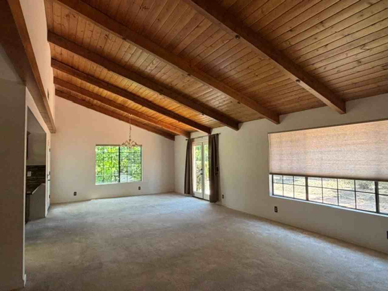 1309 Cheyenne Ln - Photo 7 of 13
