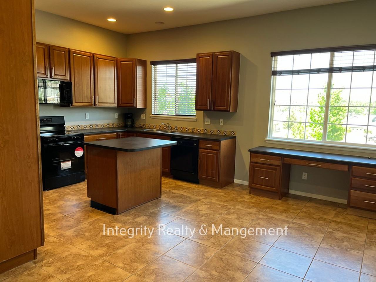 1496 Royal Troon Dr - Photo 7 of 36