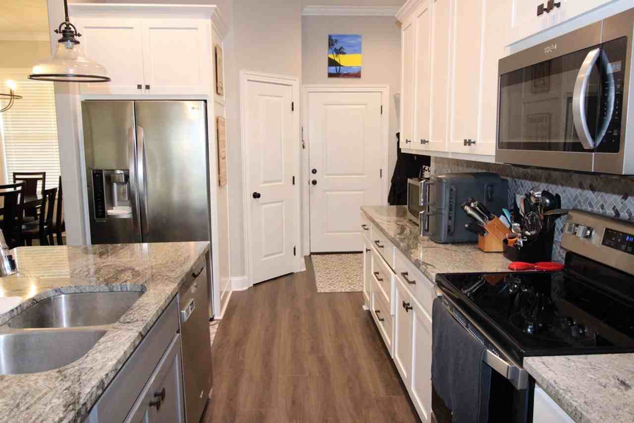 28 Redington Dr - Photo 7 of 28