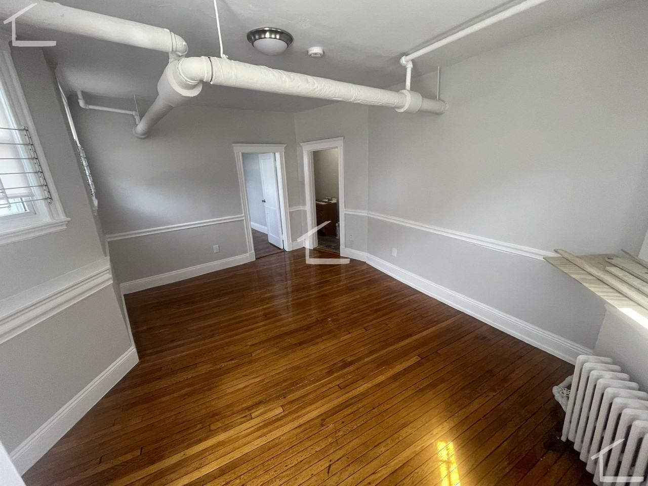 222 Kelton St - Photo 7 of 7
