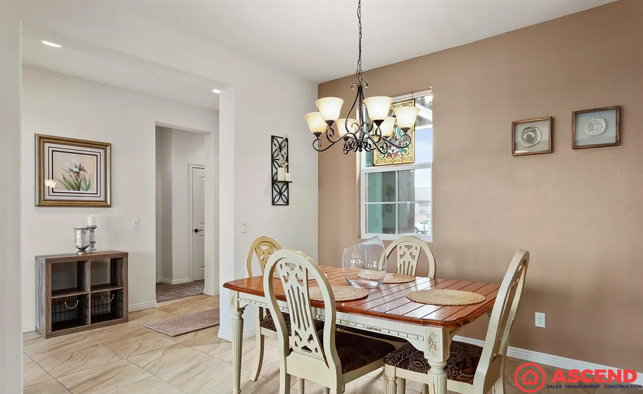 8209 Coral Point Ct - Photo 7 of 18
