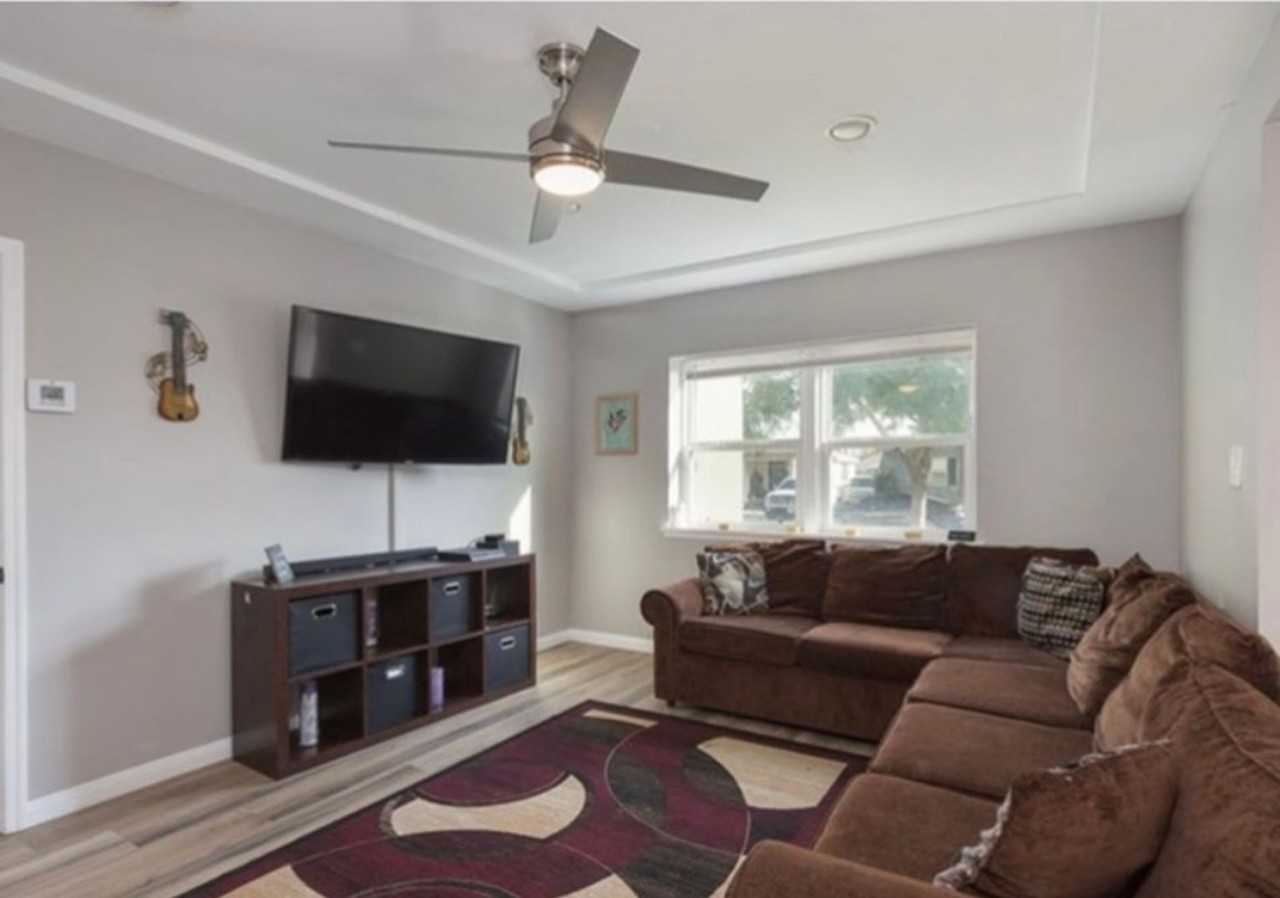 6053 Pearce Ave - Photo 2 of 13