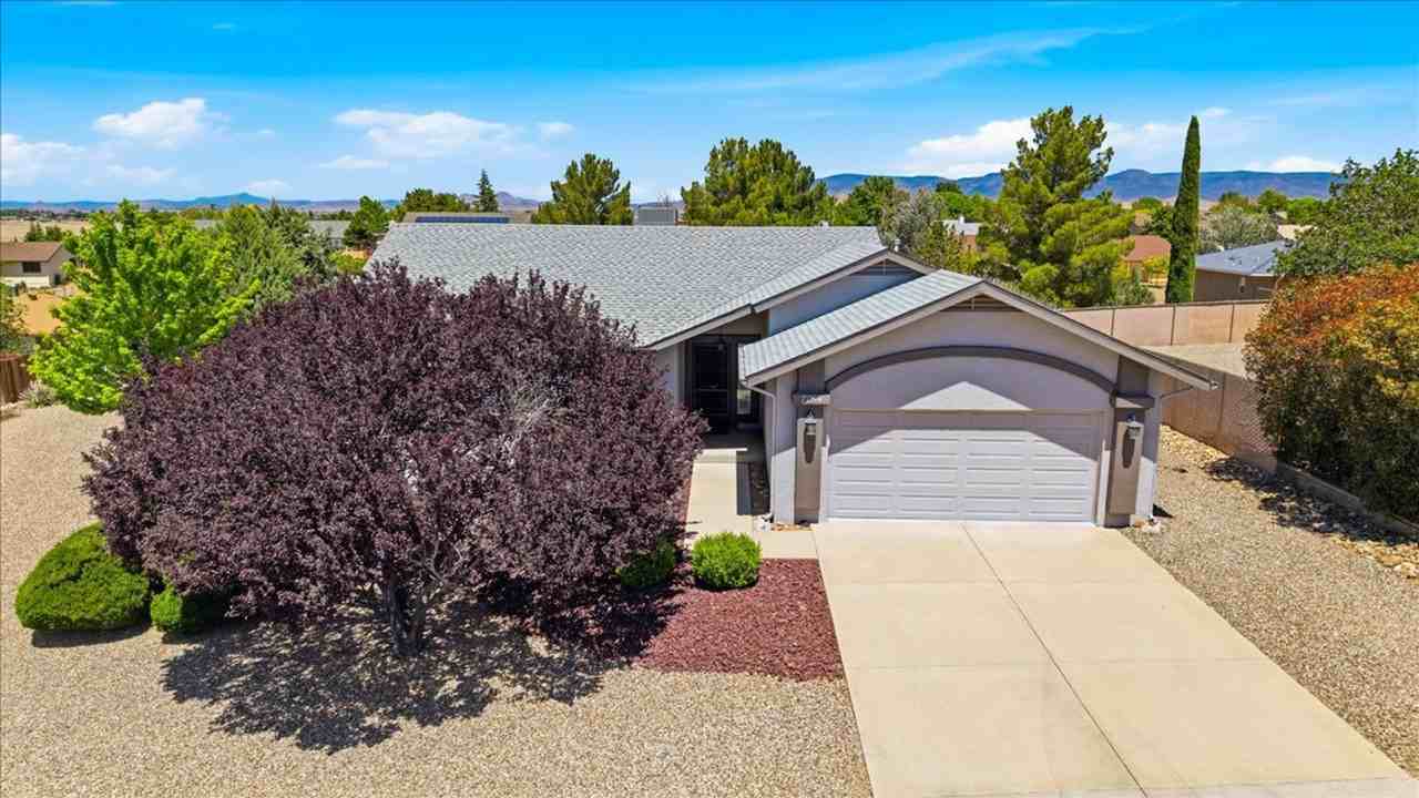 7184 E Pioneer Ln - Photo 2 of 29