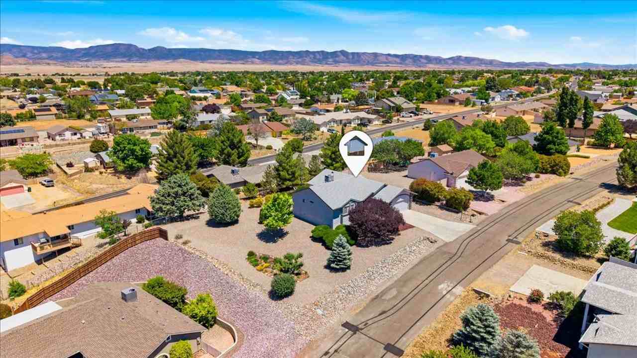7184 E Pioneer Ln - Photo 3 of 29