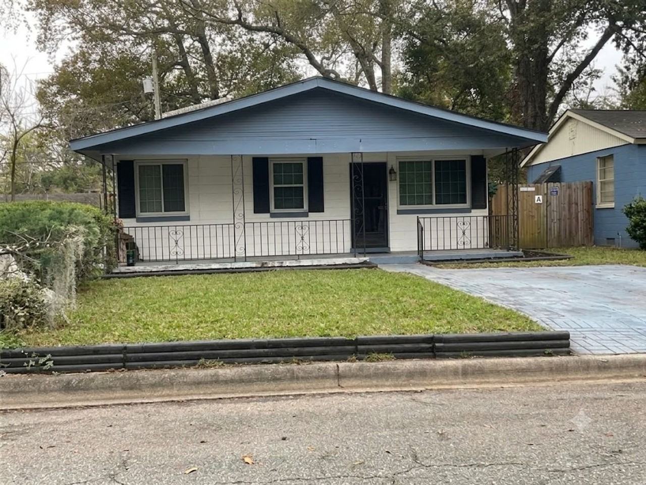 5329 Glatigny St - Photo 2 of 2
