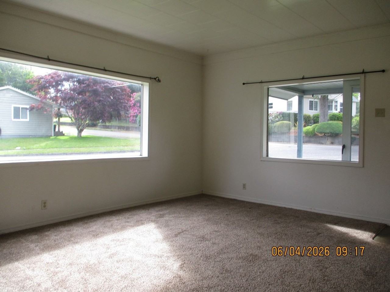 804 W Marcy Ave - Photo 3 of 13