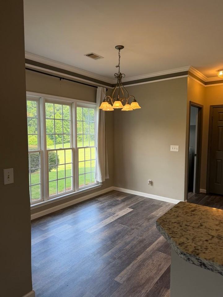 6331 Chestnut Hill Rd - Photo 6 of 18