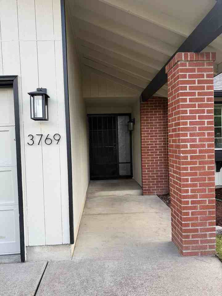 3769 Kevington Ave - Photo 3 of 50