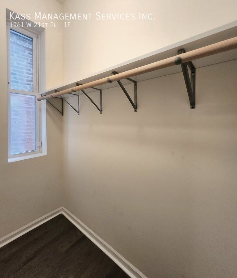 1941 W 21st Pl #1F - Photo 6 of 11