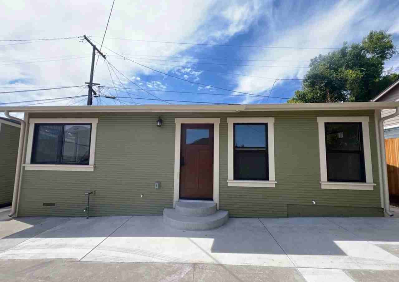 1258 Palm St - Photo 2 of 16