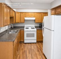 10326 Mayfield Ave #2E - Photo 1 of 1
