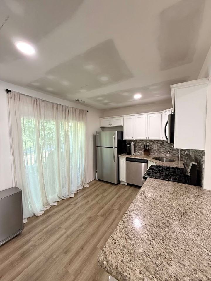 17 Mohave Dr - Photo 3 of 23