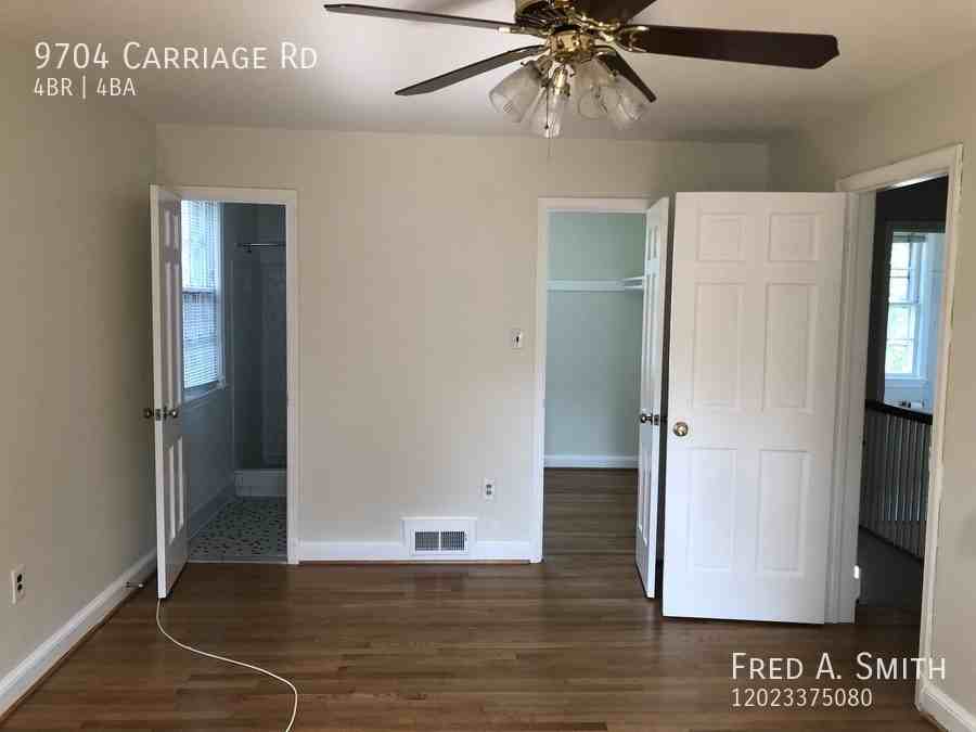 9704 Carriage Rd - Photo 2 of 23