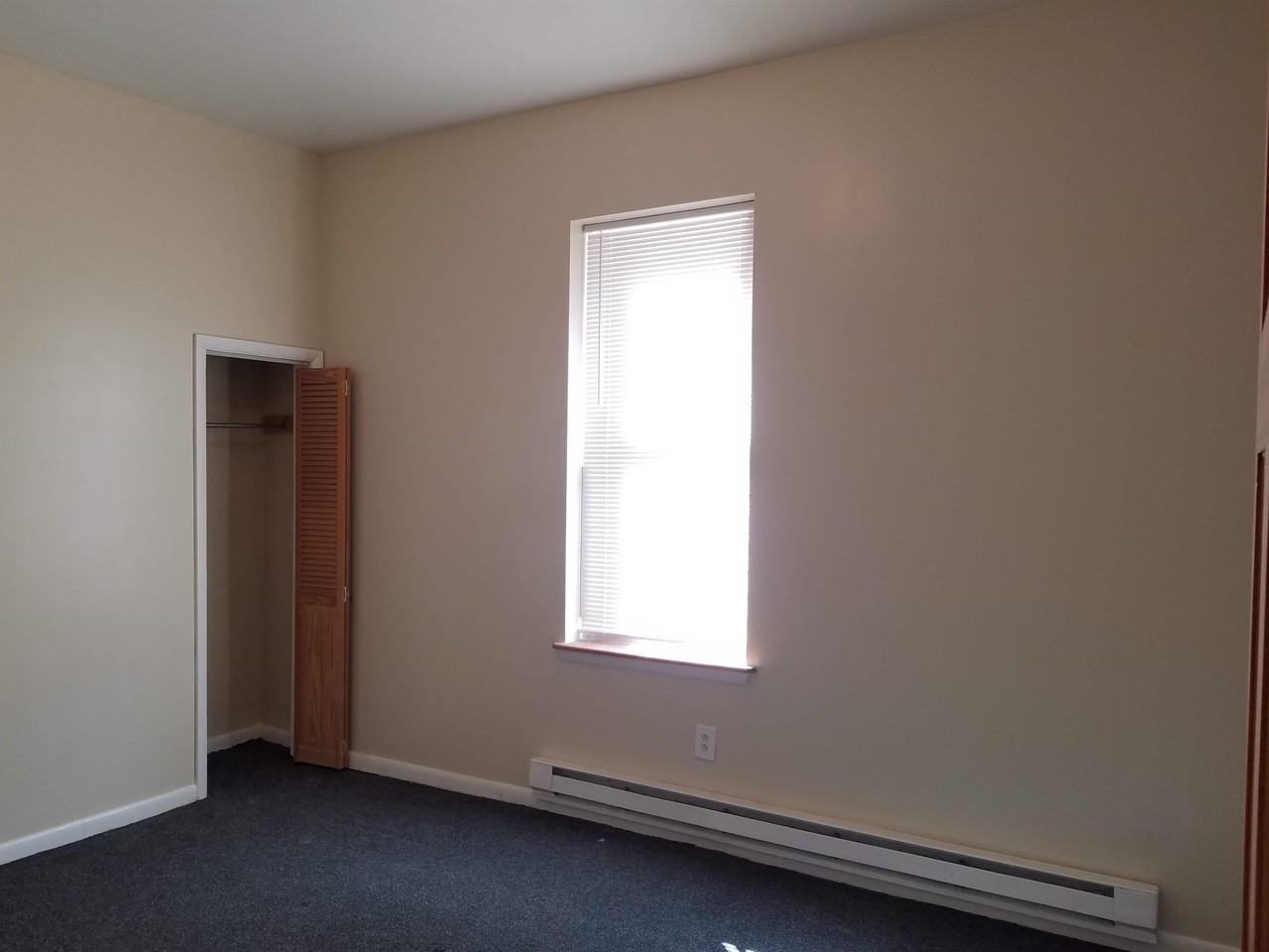 1323 W Butler St #1stFL - Photo 6 of 18