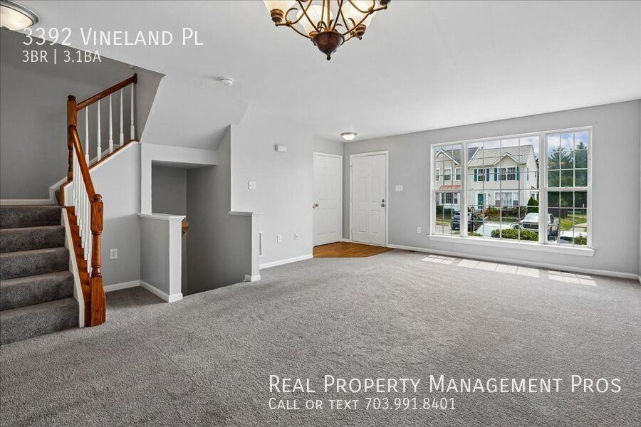 3392 Vineland Pl - Photo 2 of 20
