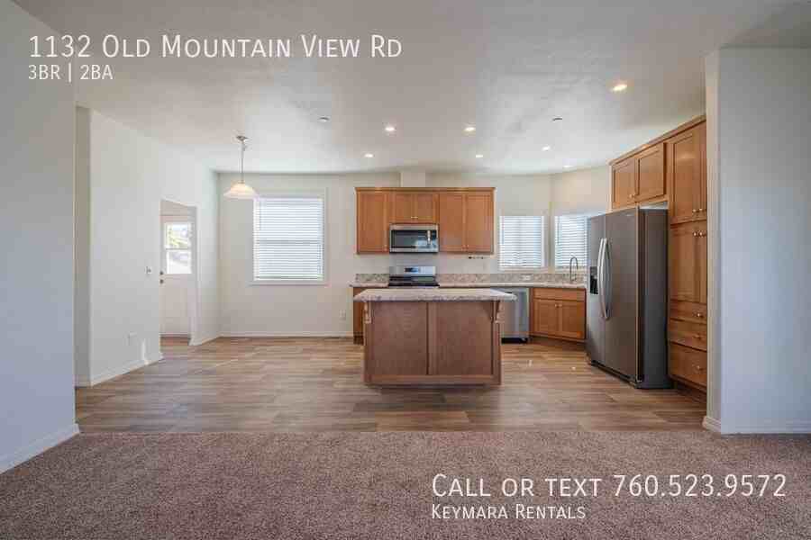 1132 Old Mountain View Rd - Photo 4 of 32