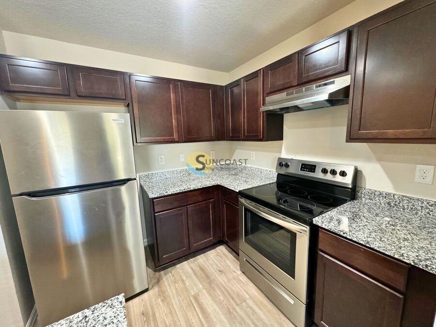 7632 Mailes Ct #7632102 - Photo 2 of 34