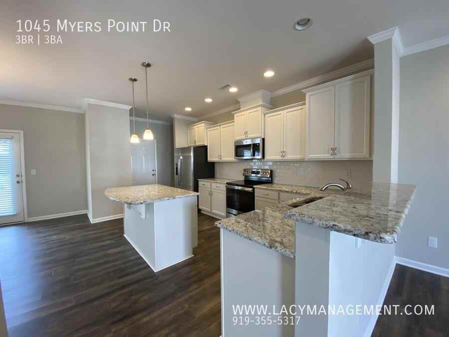 1045 Myers Point Dr #1 - Photo 7 of 23