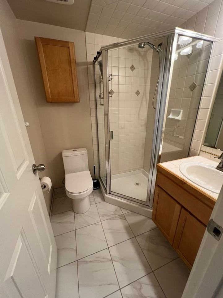 2645B Nw 57th St - Photo 5 of 34