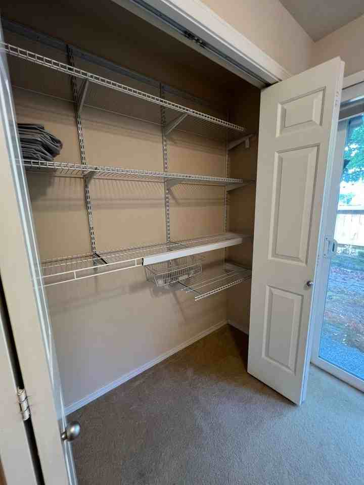 2645B Nw 57th St - Photo 7 of 34