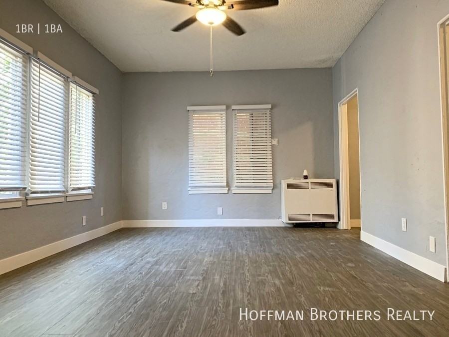 321 S Verdugo Rd #8 - Photo 4 of 10