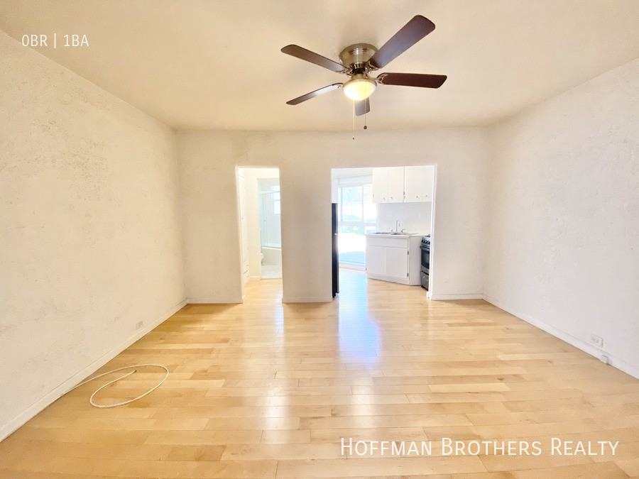 473 S Roxbury Dr #1-2 - Photo 4 of 6