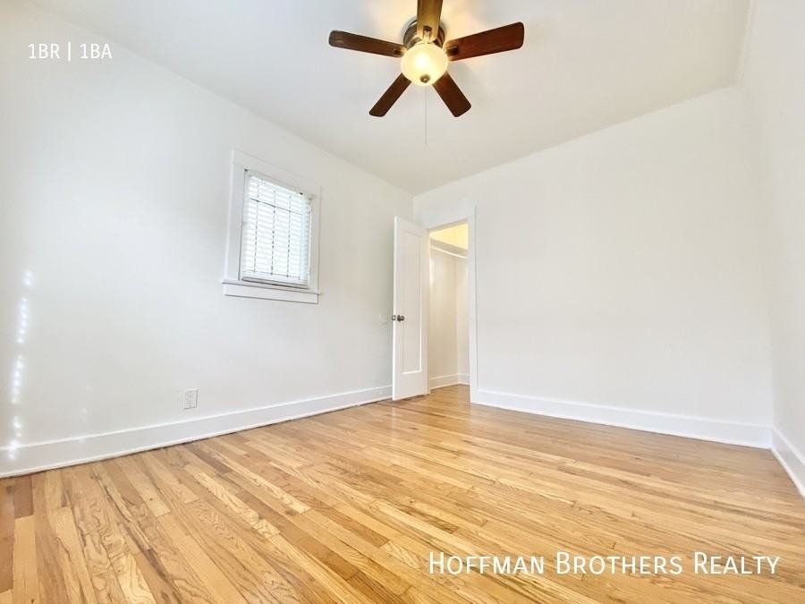 5418 Fountain Ave #1-4 - Photo 4 of 6