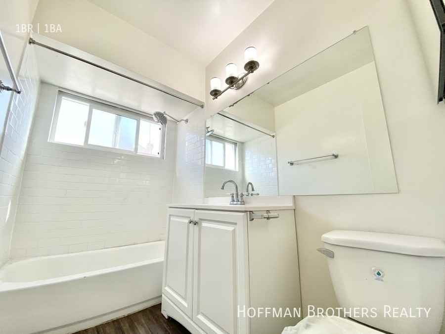 3438 Mentone Ave #6 - Photo 6 of 8