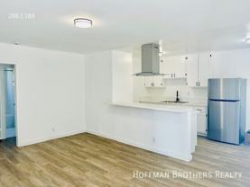 716 W 81st St #9 - Photo 1 of 1