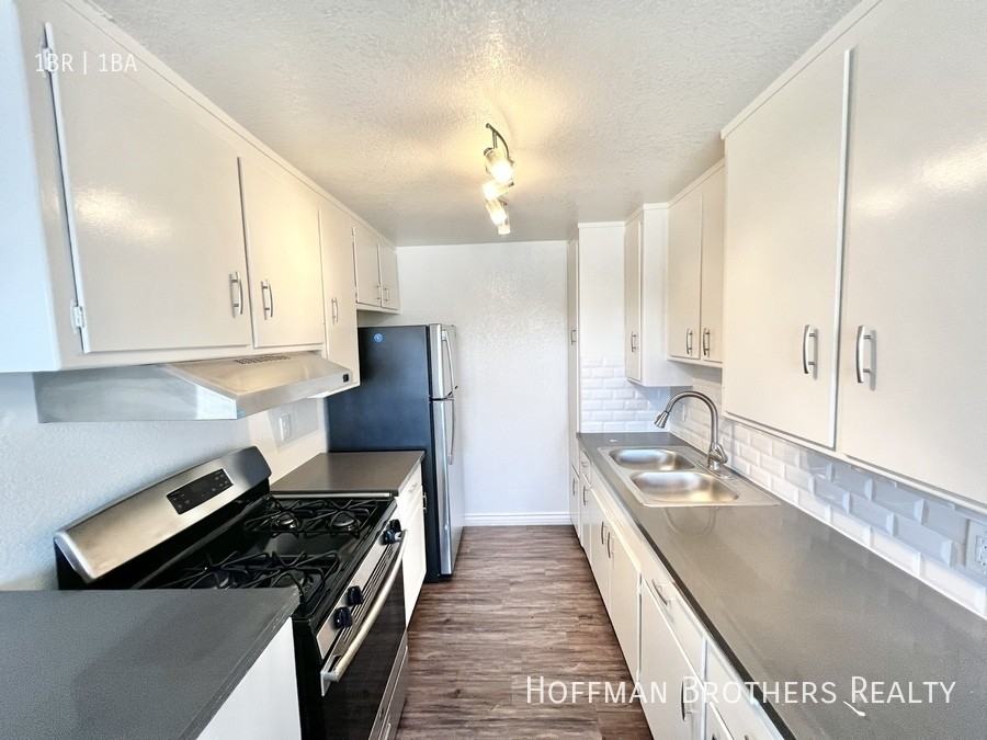 4641 W Slauson Ave #4 - Photo 2 of 8