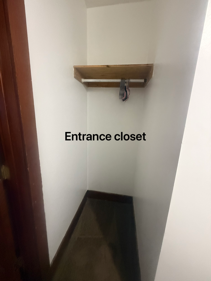 3730 W Lyndale St #2 - Photo 3 of 16
