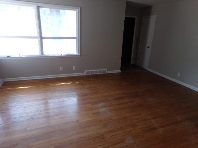 BCR 4500 L Street - Photo 2 of 7