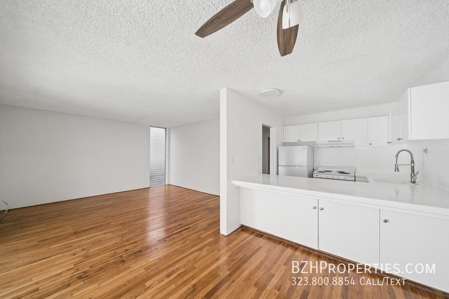 7545 W Hampton Ave - Photo 5 of 18