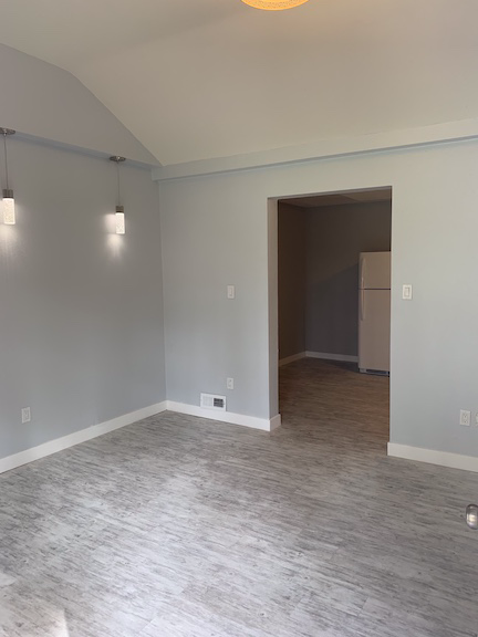 4837 Sandra Ln Ne - Photo 6 of 38