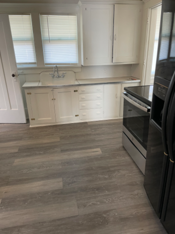 505 N 4th Ave - Photo 7 of 11