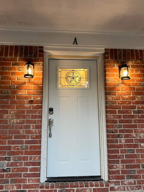 302 N Judson St #A - Photo 2 of 15