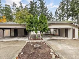 featured image of 850 Sw Harrier Cir #3