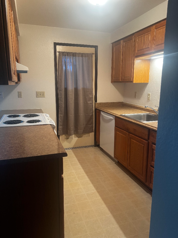 850 Sw Harrier Cir #3 - Photo 4 of 7