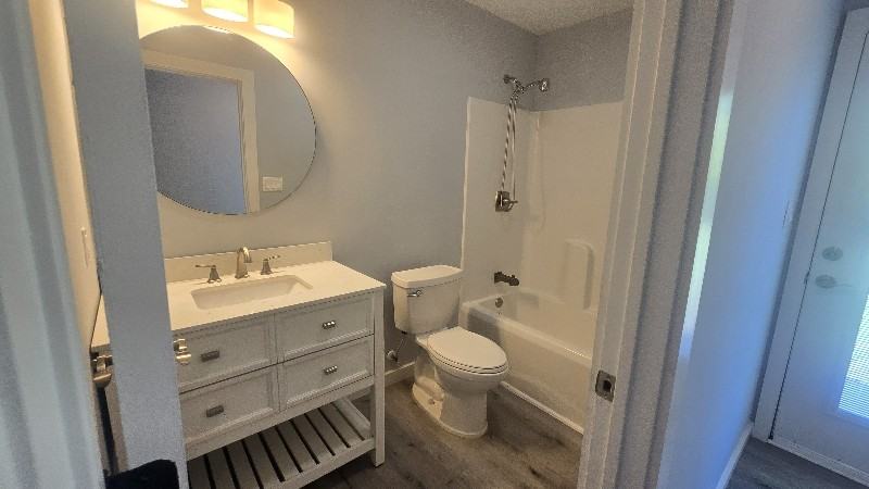 301 Wayne Ave #A - Photo 4 of 8
