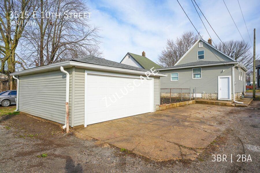 3515 E 10th St - Photo 2 of 23