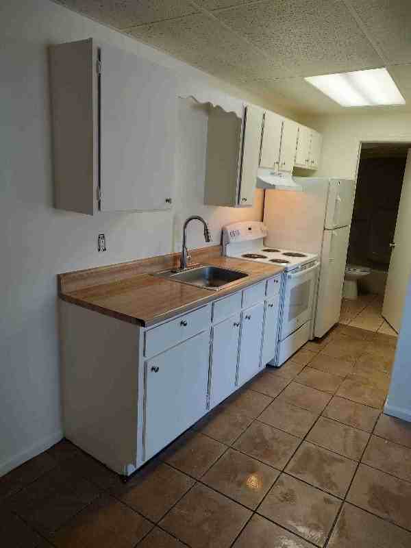 34 Railroad St #6